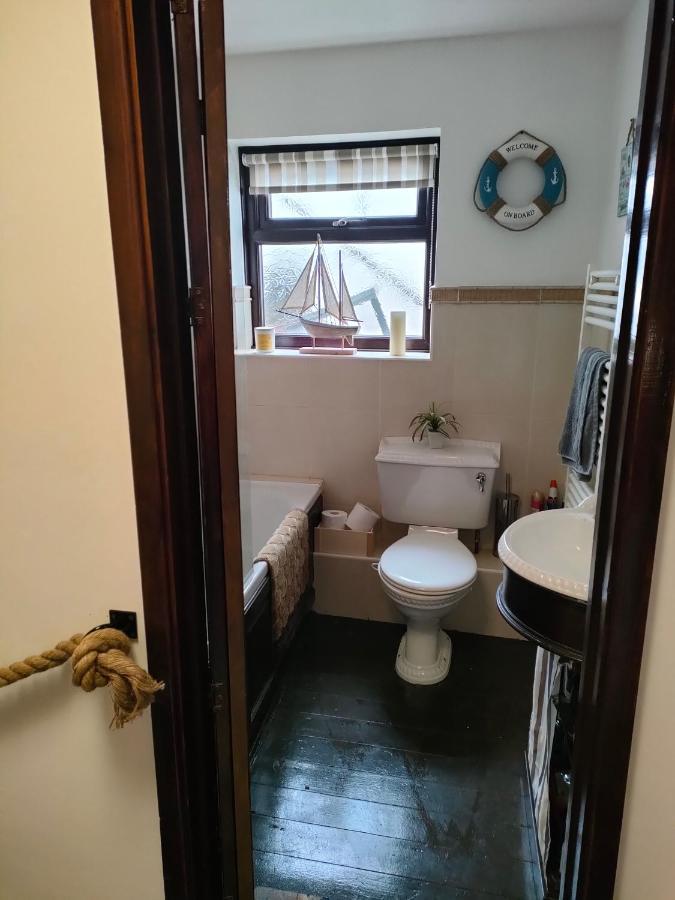 Fishermen'S Cottage With Log Burner, 2 Bathrooms & Sea Views From Garden Terraces ザ・マンブルズ エクステリア 写真