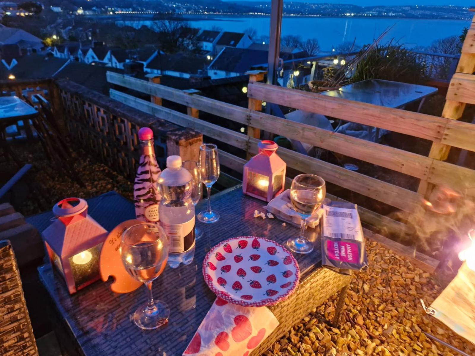 Fishermen'S Cottage With Log Burner, 2 Bathrooms & Sea Views From Garden Terraces ザ・マンブルズ エクステリア 写真